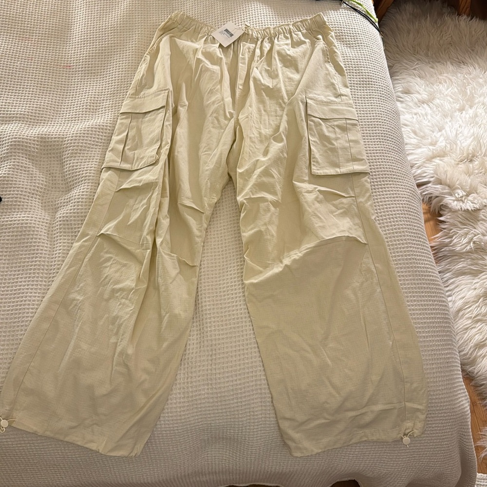 Wray stone cargo parachute pants NWT